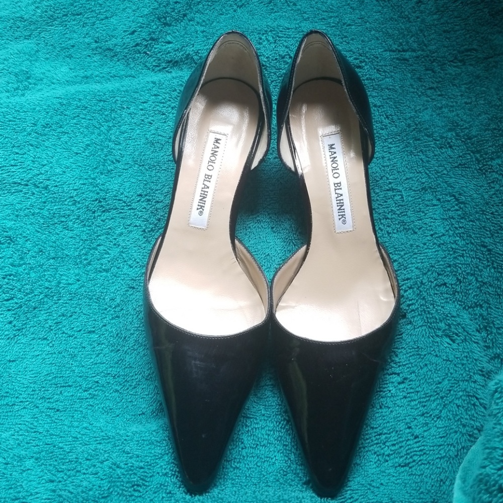 🔥Cute Manolo Blahnik (kitten heels)